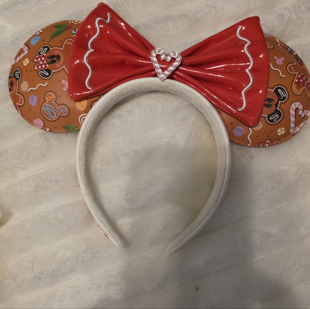 Official Loungefly Disney Mickey Mouse Ears (2 Styles) - Picture 4 of 6